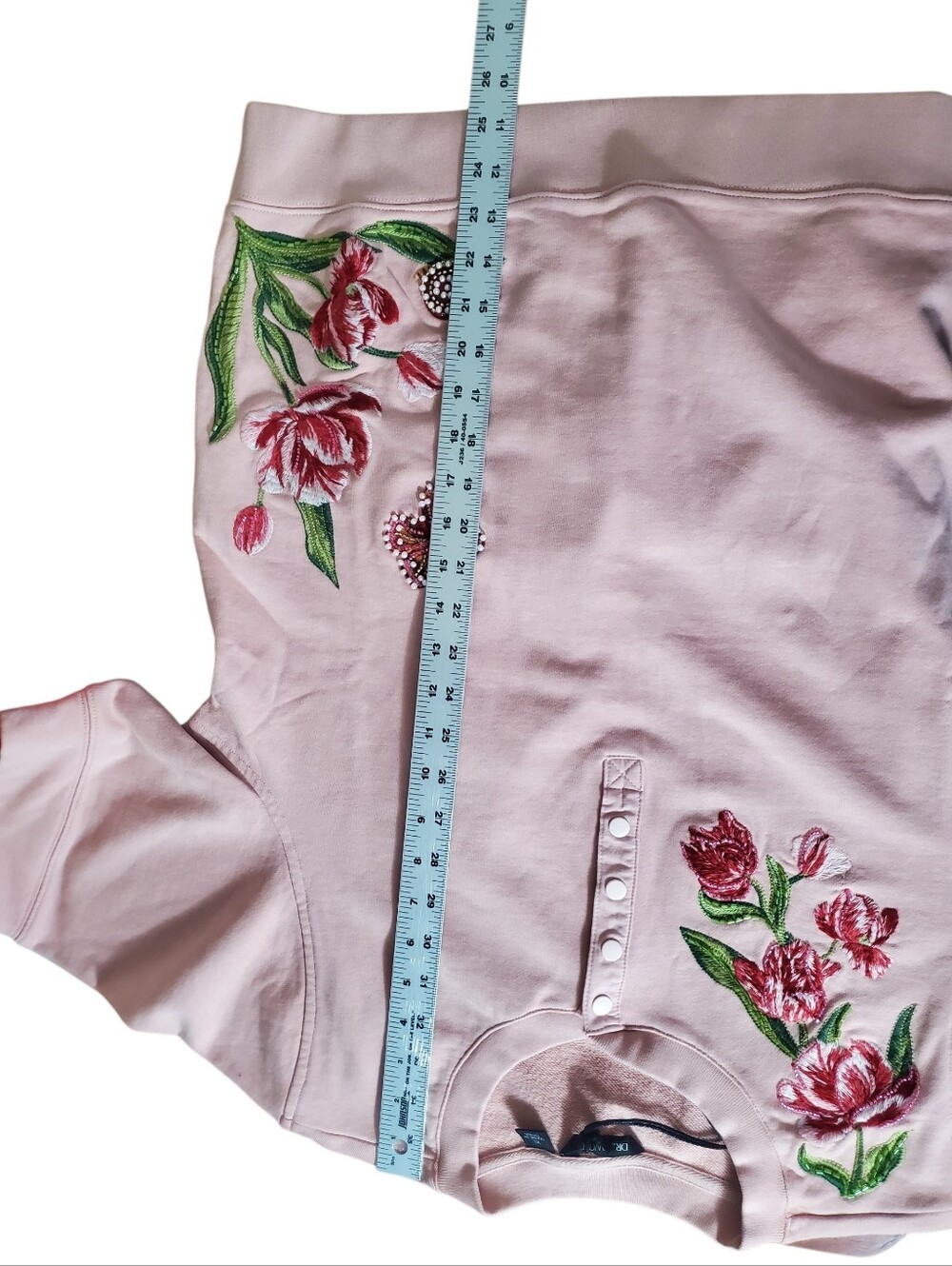 Floral Embroidered Pink Short-Sleeve Henley Top Twirly Tulips Crystal Rose - Picture 13 of 13